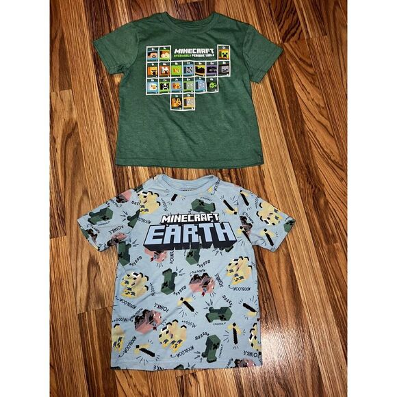 Minecraft Mojang Boys t-Shirt Graphic Tee Sz 4/5 Lot Of 2 - Picture 1 of 5